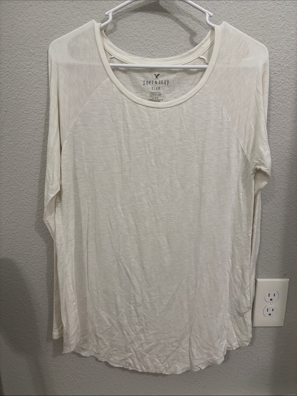 American Eagle Outfitters Cream Long Sleeve Scoop Neck Top